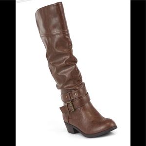 SALE‼️NWT! SM New York Boots 👢